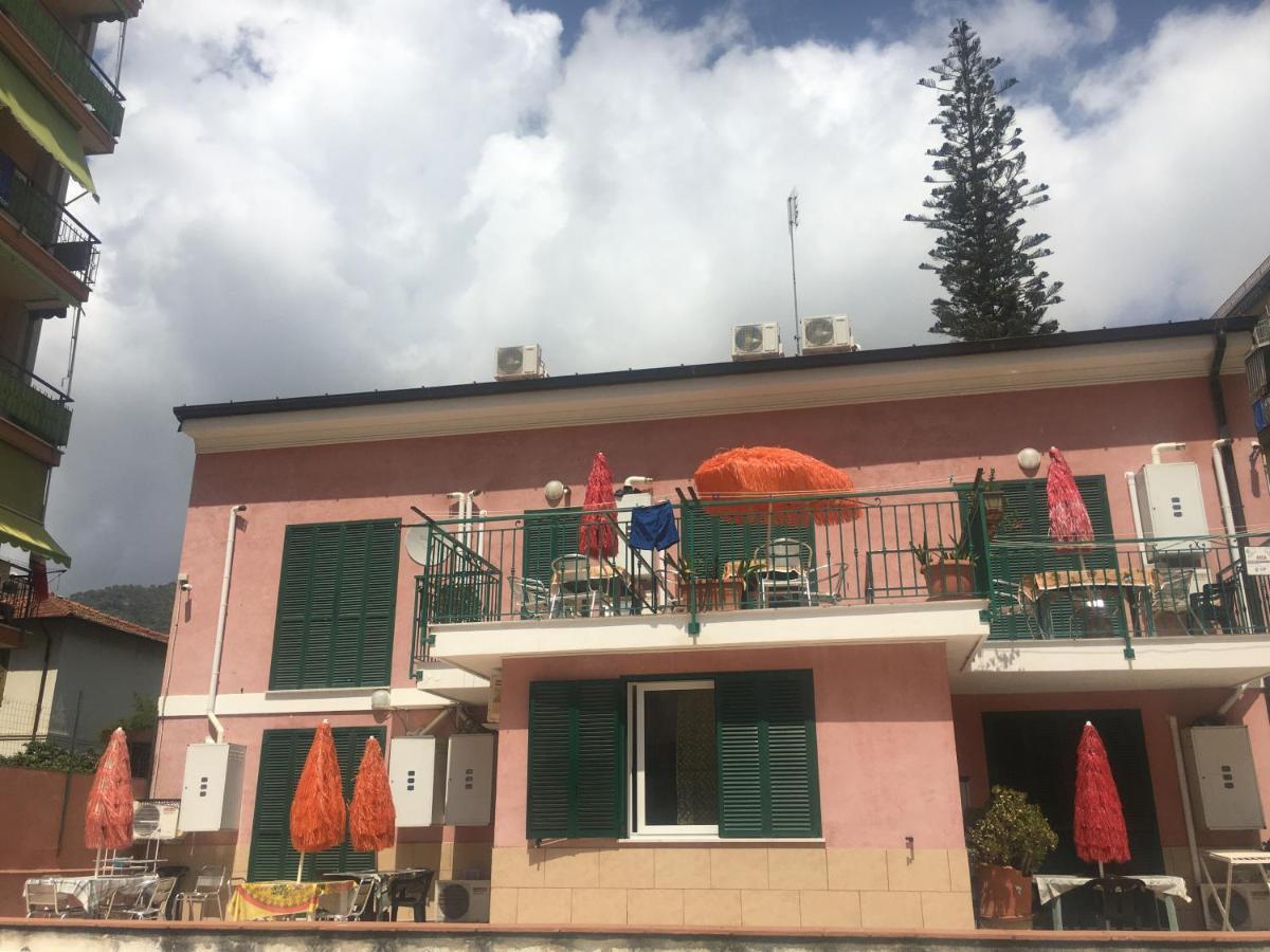Villamareblu Ventimiglia Exterior photo