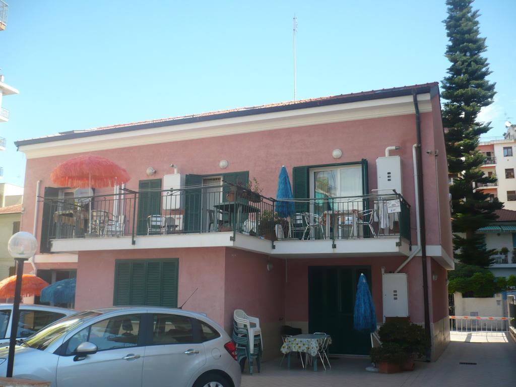 Villamareblu Ventimiglia Exterior photo